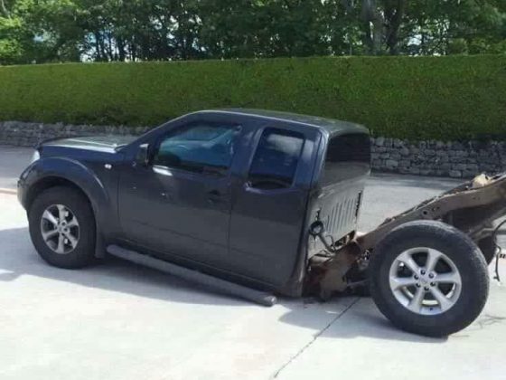 Nissan Navara snapped chassis