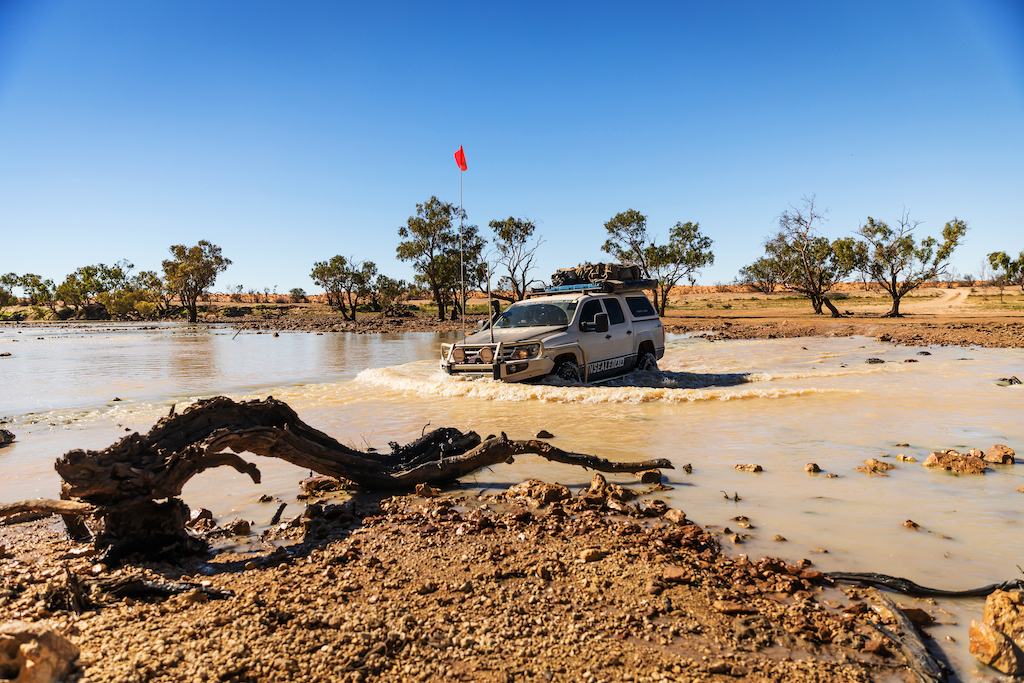 A guide to water crossings in your 4X4