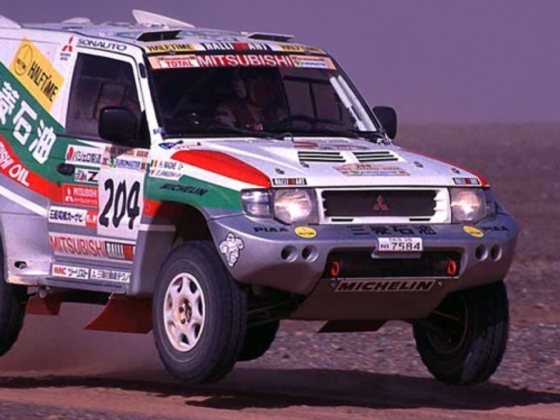 1997 Mitsubishi Pajero Evolution E1596089576575