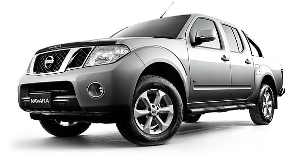 Nissan Navara D40 Airbag Recall: Over 40,000 affected.