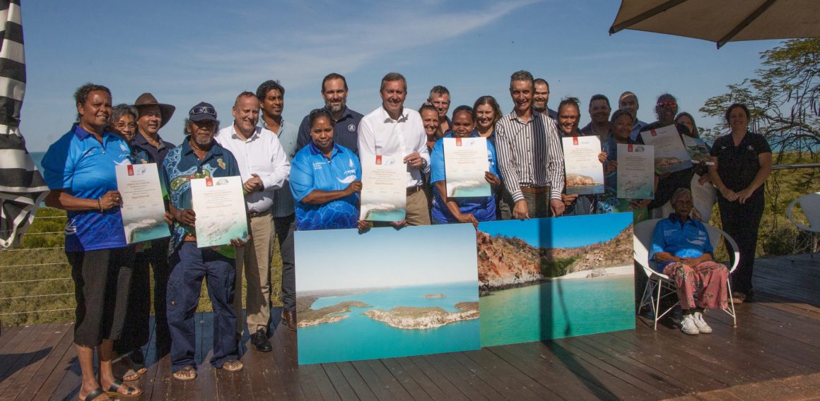 WA Government ministers and Traditional Owners celebrate the signing