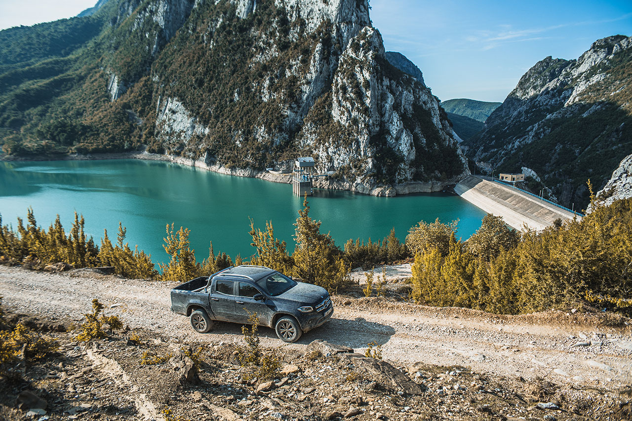 Offroad Xperience, Albanien Mercedes Benz X Klasse – Exterie