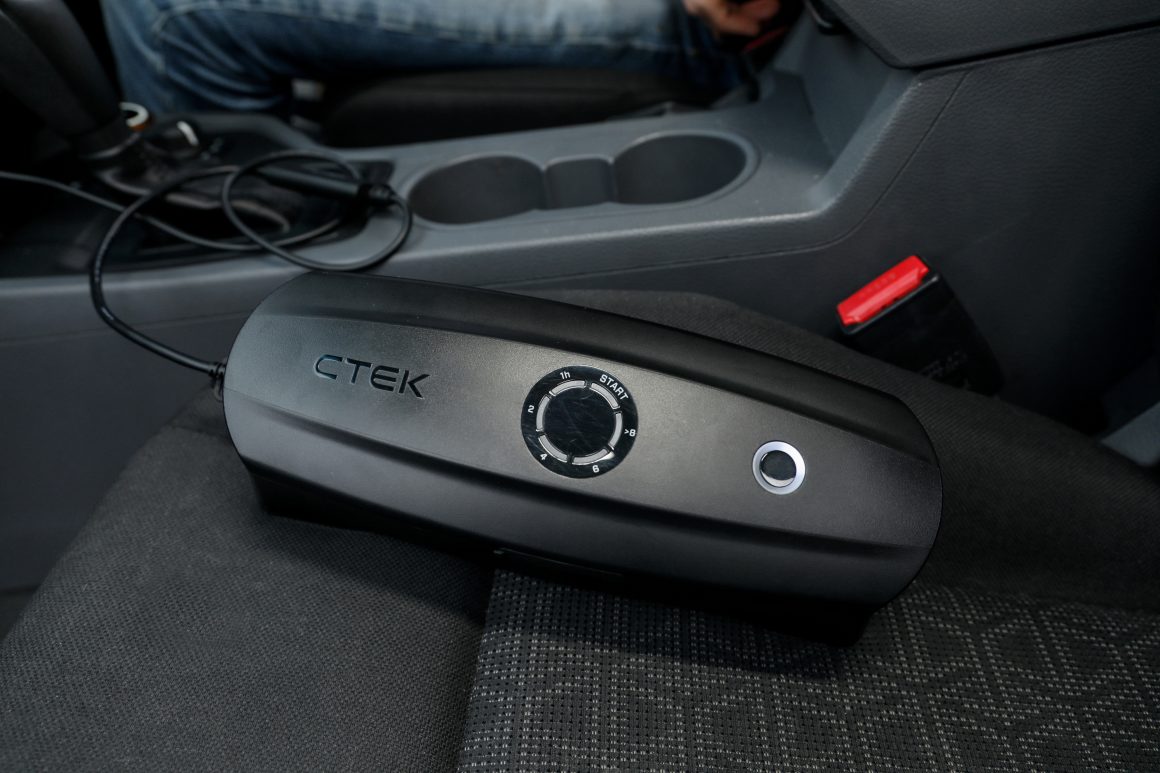 CTEK CS Free Is The Safe Way To Jump-Start Your Car