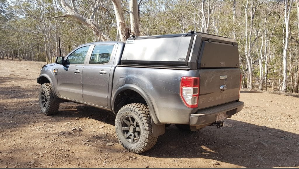 Camp King Tub Topper