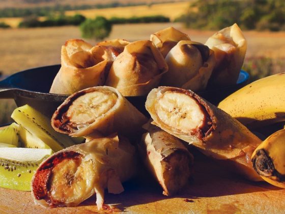 Choc-Banana Spring Rolls Opener