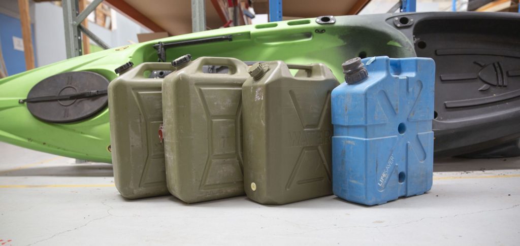 20L water jerry cans