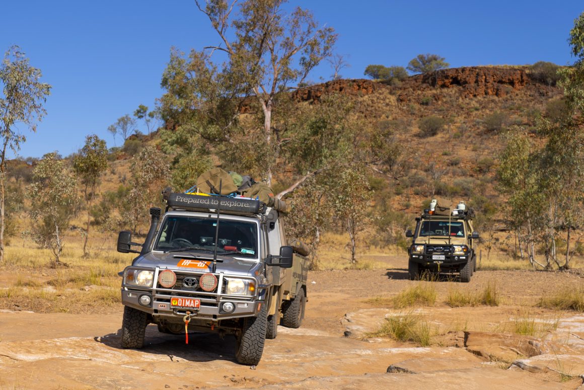 hema Map Expedition dirt track