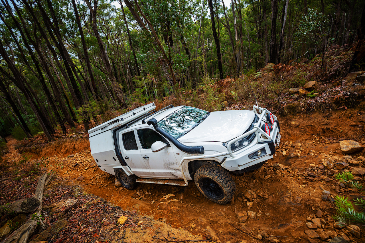 Custom 4X4: The TV show's Volkswagen Amarok Crew Car - Pat Callinan's ...