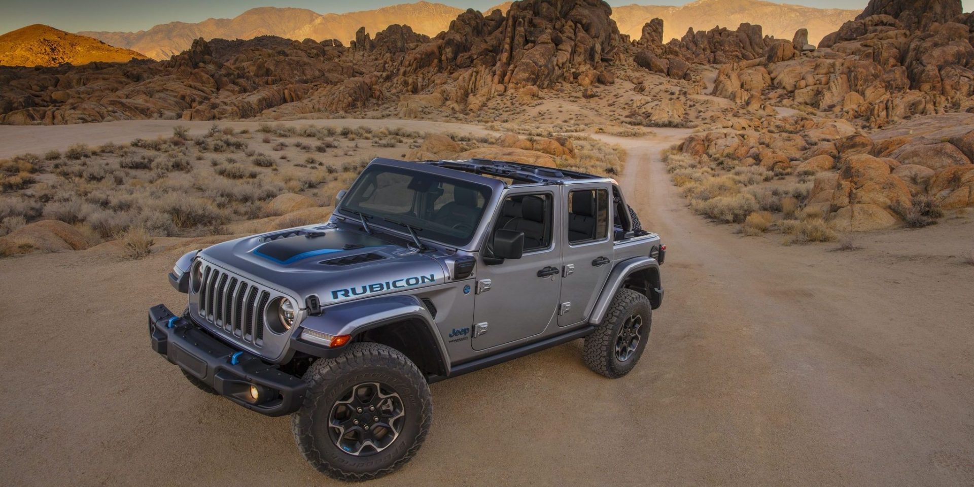 Hybrid Jeep Wrangler (2)