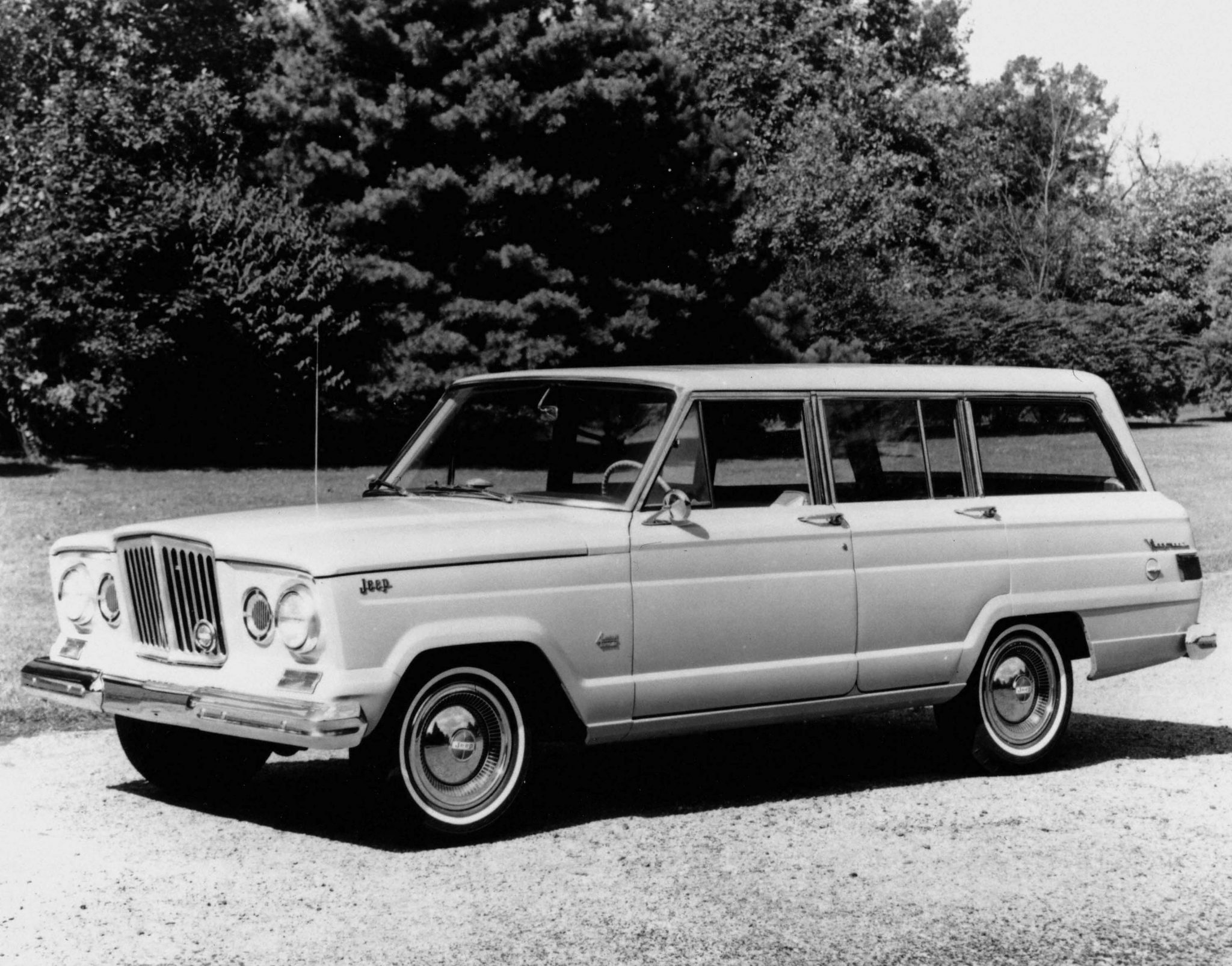 Jeep revive Wagoneer and Grand Wagoneer