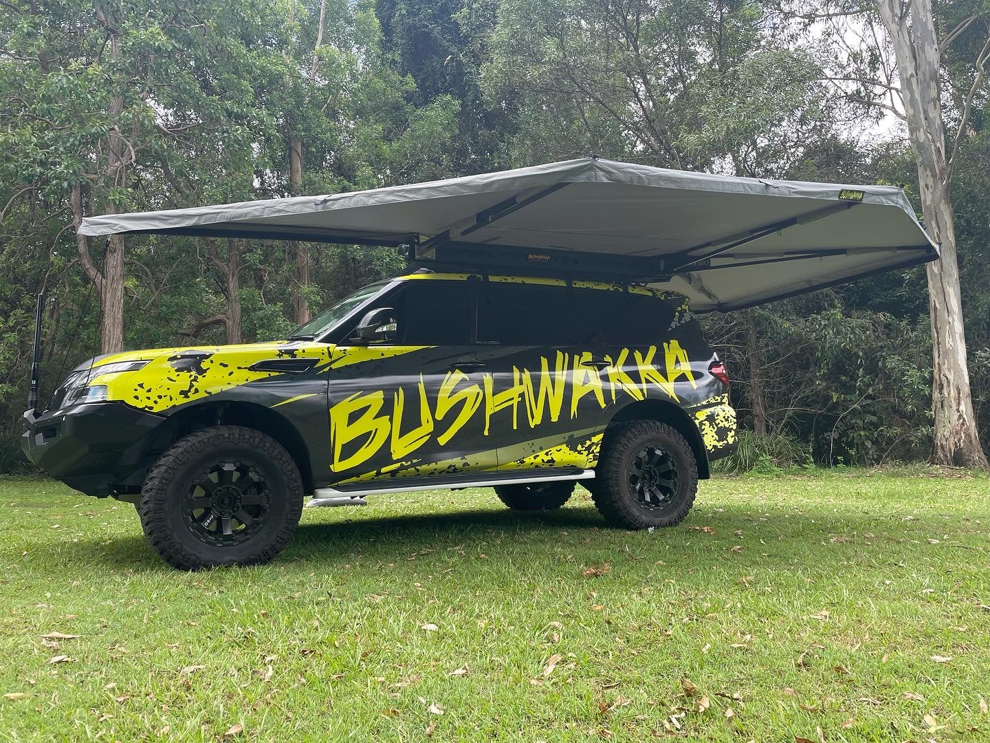 Bushwakka Extreme Darkness Awning