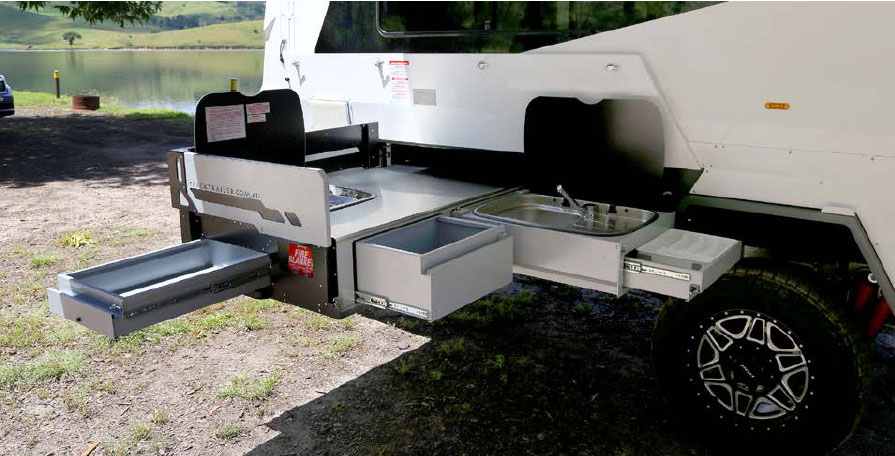 rv-review-track-trailer-t4-8