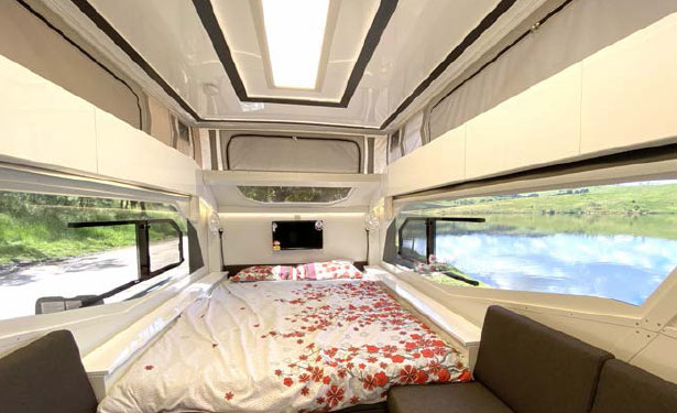 rv-review-track-trailer-t4-9