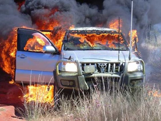 vToyota LandCruiser Prado fire